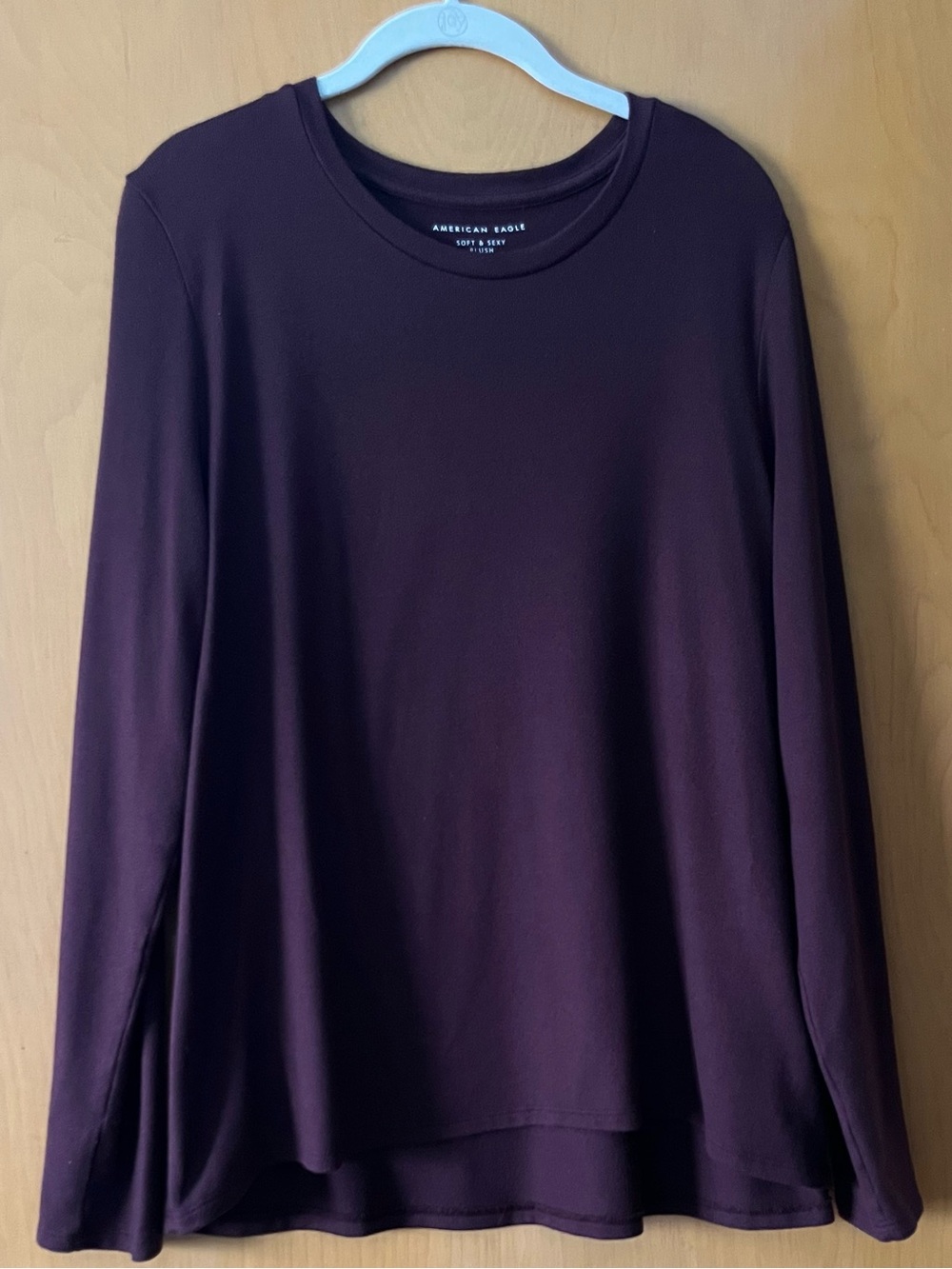 American Eagle lightweight knit sweater, size XL